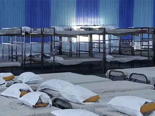 1,400 पुलिस जवानों के रहने के लिए भी दो डोम बनाए गए हैं।